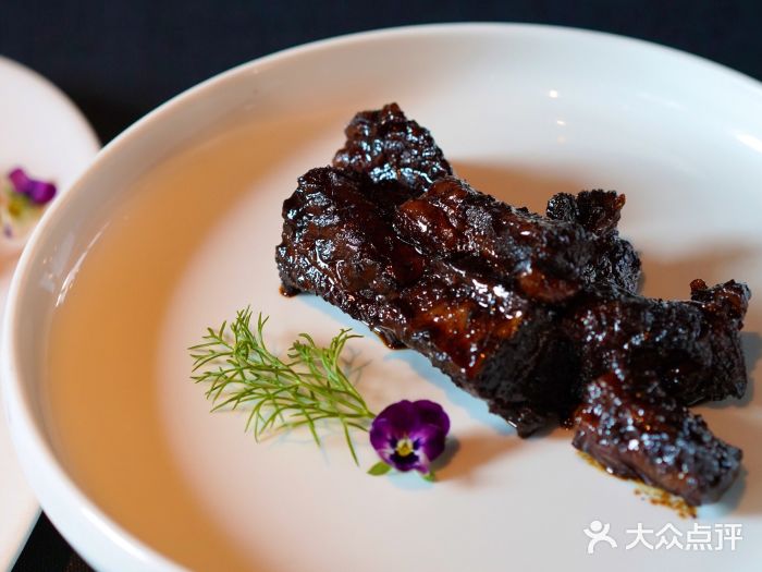 鲁采LU STYLE(新天地店)文火煨山东黑牛图片