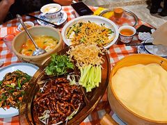 -老郑家东北春饼(龙悦居店)