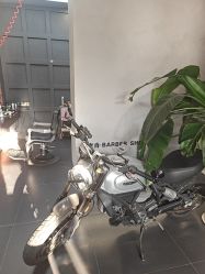 -老肖男士理发店