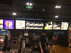 -麦当劳(郑州东高铁站店)