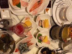 -雍和会海鲜姿造自助(湖东路店)