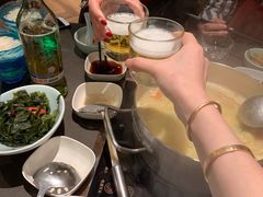 -捞王锅物料理(上海世茂广场店)