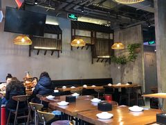 大堂-炉小二铜锅牛蛙•川湘菜(三里屯店)
