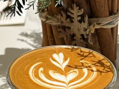 -潮一不贰·法式甜品·生日蛋糕·西式简餐(外滩店)