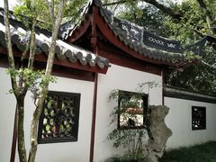 -汇龙潭