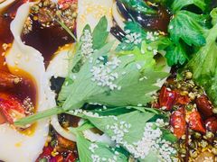 -晓彭肥肠鸡·泡椒鸡火锅(水木天地店)