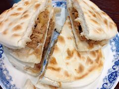 正宗肉夹馍-天下第一面(大雁塔北广场店)