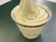 -猫王榴莲世家(三里屯SOHO商场店)