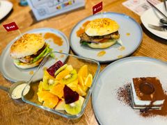 -必胜客(南锣鼓巷店)