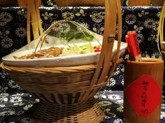 -客家大院·非遗赣南客家菜(郁孤台店)