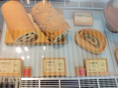 -SKROLL卡特司库·蛋糕定制·生吐司·司康(古北程家桥店)