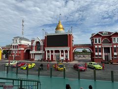 -泰达航母主题公园