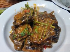 -马路牙子地桌烤肉(工体店)