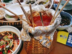 -包整·丝娃娃(一览甲秀楼风景店)