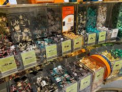 -VENCHI 闻绮(北京国贸商城店)