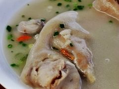 蹄花汤-洪大妈·黄鱼面(金山嘴渔村店)