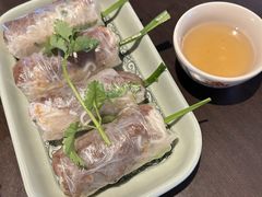 -大头虾越式风味餐厅(光明广场店)