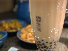 -湊湊火锅·茶憩(打浦桥日月光店)