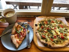 -Gather pizza