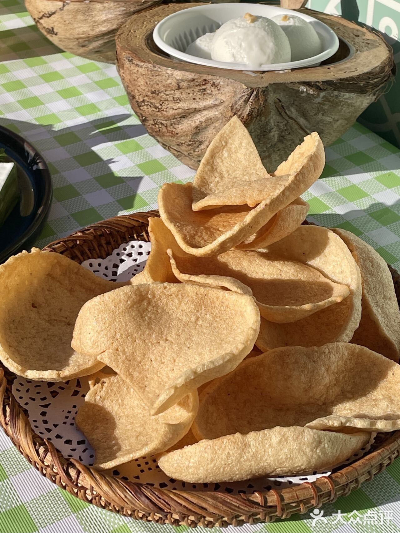 来蓝港我只做1️⃣件事！炫奶噗噗椰子冰淇淋！