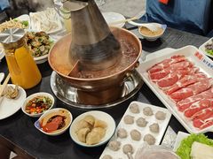 -楼外楼大刀肉传统火锅居(幸福街店)