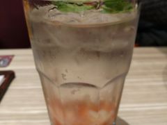 -必胜客(证大大拇指店)