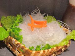 -湊湊火锅·茶憩(杭州湖滨银泰in77店)
