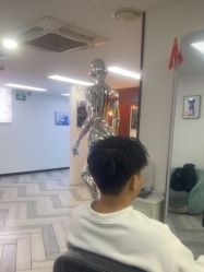 -米娜护肤造型