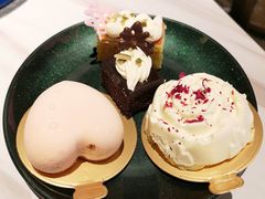 -五月罗马海鲜自助餐厅(月星环球港店)