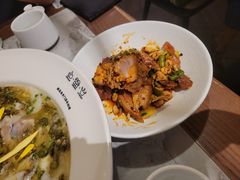 -渔语鱼新川菜Bistro(万象天地店)