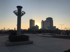 -汇泉广场
