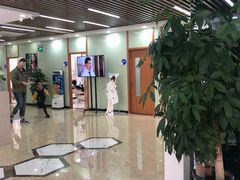 -茂菊口腔连锁(浦东南路店)
