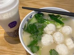手工鱼丸面-文叔·湖北名小吃·小龙虾(华强北店)