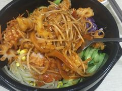 -拌来拌去石鍋拌飯(文鼎店)
