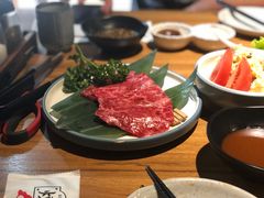 -炼火烤肉店