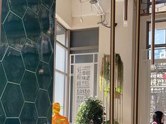 -红樱桃·欢乐餐厅(太原里店)