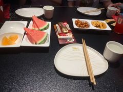 -辣尚瘾·烤鱼·新川菜(牡丹园直营店)