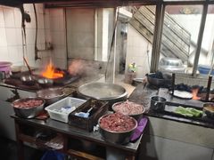 -正宗杨记普洱酸醋米线(总店)