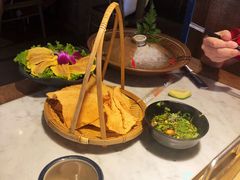 -尚尚仙·酸汤猪手·猪肚鸡火锅(华联万柳购物中心店)