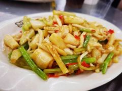 黄喉酸辣笋-小民大排档(光谷店)