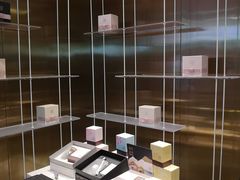 -奈雪的茶(湖滨银泰in77C区PRO店)