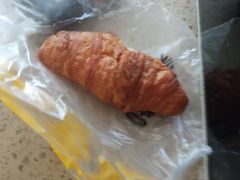 黄桃牛角-麦当劳(龙湖北京大兴天街店)