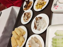 -天宜隆蘑菇宴火锅(石景山旗舰店)