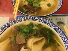 -十二忠手拉面(五福店)