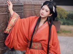 -汉仪华裳汉服馆(豫园店)