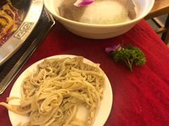 -山城年华老火锅(玉林店)