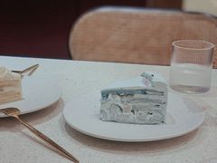 招牌蝶豆花鲜奶椰子千层-Toris(LuOne凯德晶萃广场店)
