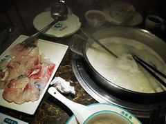 -鱼粤鲜淘米捞·中山脆肉鲩火锅(悦湖会店)