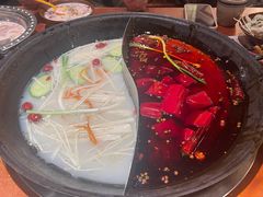 -周小明火锅(黑金冠社区店)