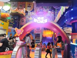 -太空学院儿童娱教乐园(中华广场店)